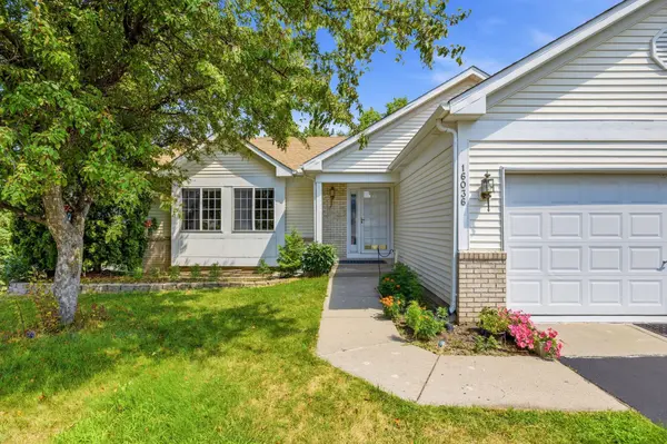 16036 Goodview CT, Lakeville, MN 55044