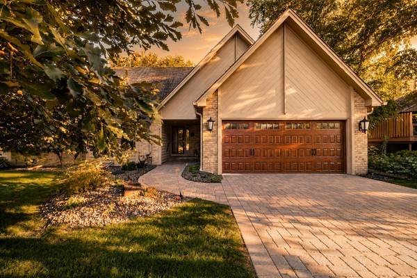 6507 Gleason CT, Edina, MN 55436