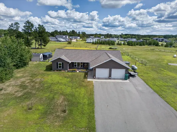7996 Moidore DR NW, Bemidji, MN 56601