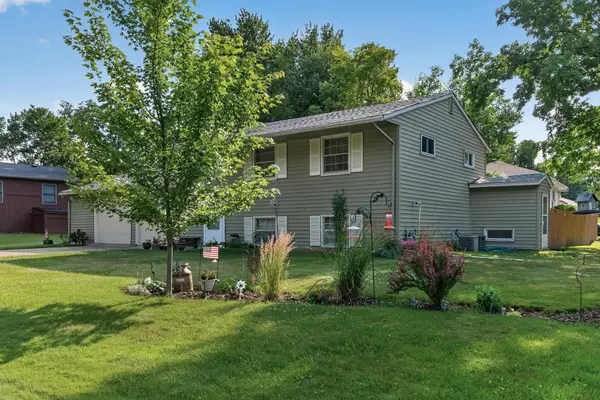 6124 Gettysburg AVE N, New Hope, MN 55428