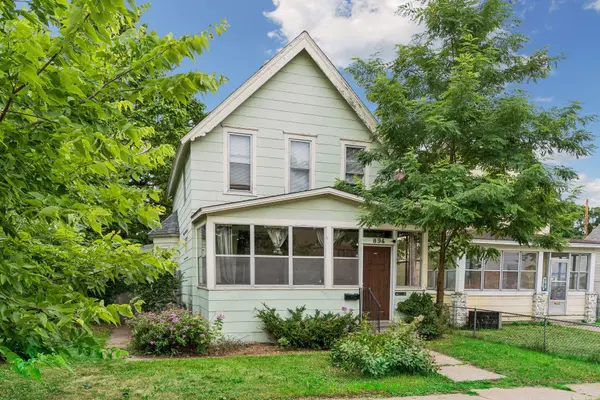 894 Beech ST, Saint Paul, MN 55106