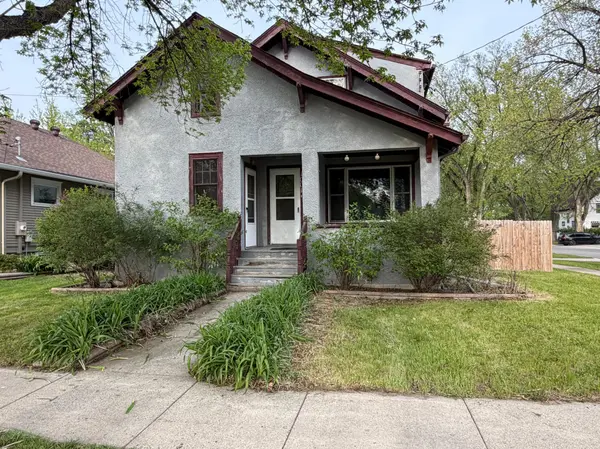 1001 2nd ST N, Fargo, ND 58102