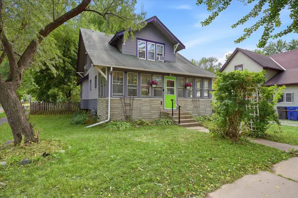 252 Stevens ST W, Saint Paul, MN 55107