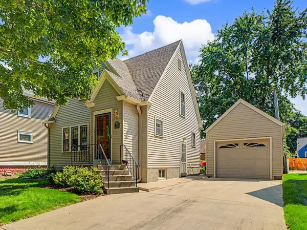 1206 1st ST NW, Rochester, MN 55901