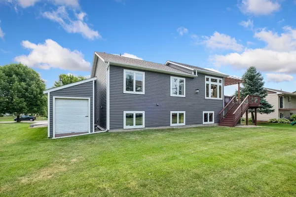 346 Wagner WAY, Elko New Market, MN 55054