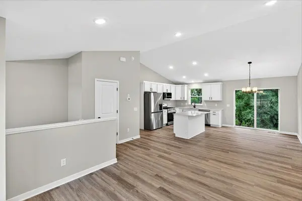 37528 Greenway AVE, North Branch, MN 55056