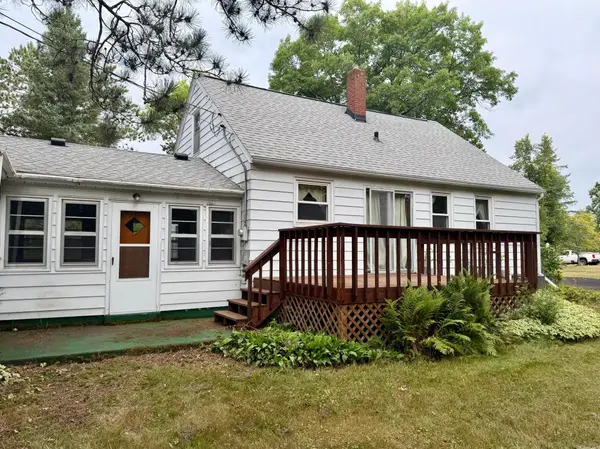 4618 S Arrowhead LN, Moose Lake, MN 55767