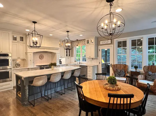3173 Shady Cove PT NW, Prior Lake, MN 55372