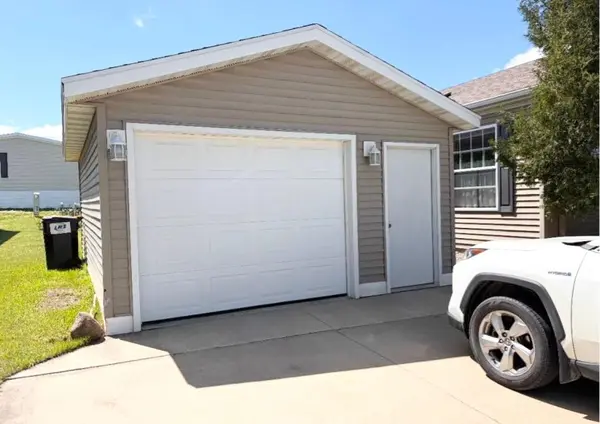2205 Nightingale AVE NW, Stewartville, MN 55976
