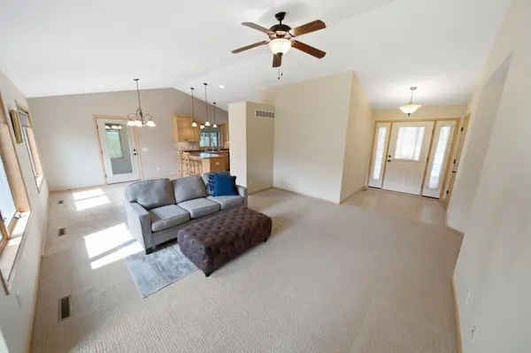 1407 Woodland Way, Lake City, MN 55041