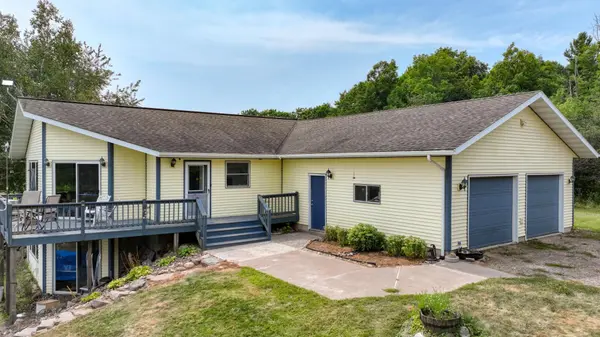 N1395 Grouse RD, Sarona, WI 54870