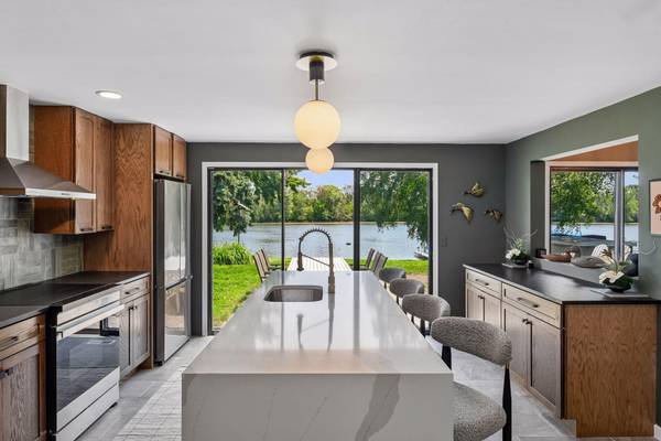 5636 Twin Lake TER N, Crystal, MN 55429