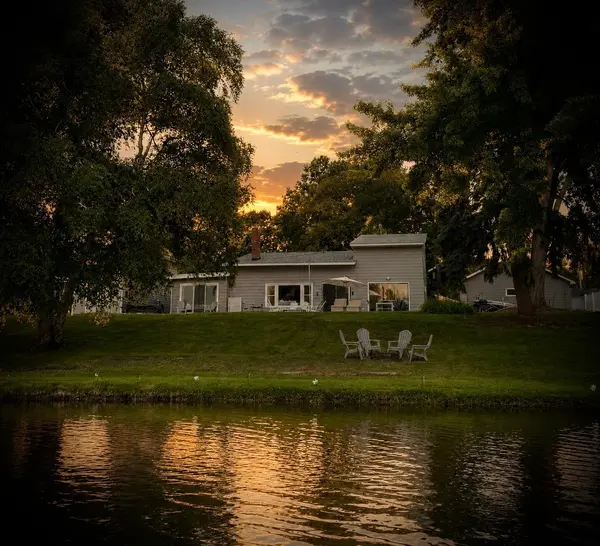 5636 Twin Lake TER N, Crystal, MN 55429