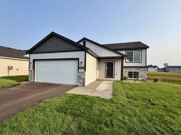 37537 Greenway AVE, North Branch, MN 55056