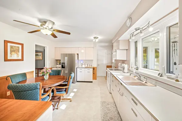 207 1st AVE SE, New Prague, MN 56071