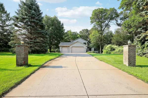 2360 170th LN NW, Andover, MN 55304