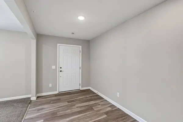 2531 Paddock PATH, Shakopee, MN 55379