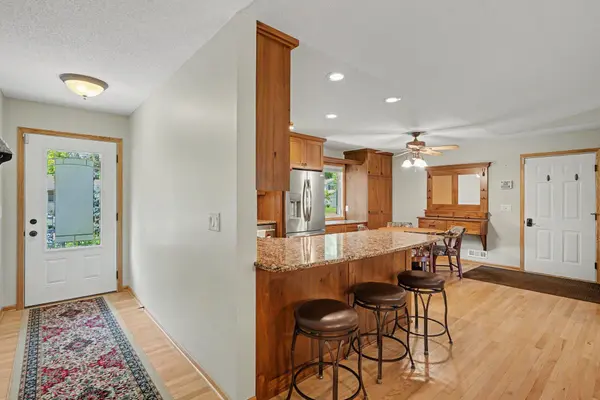 11501 Keating AVE, Burnsville, MN 55337