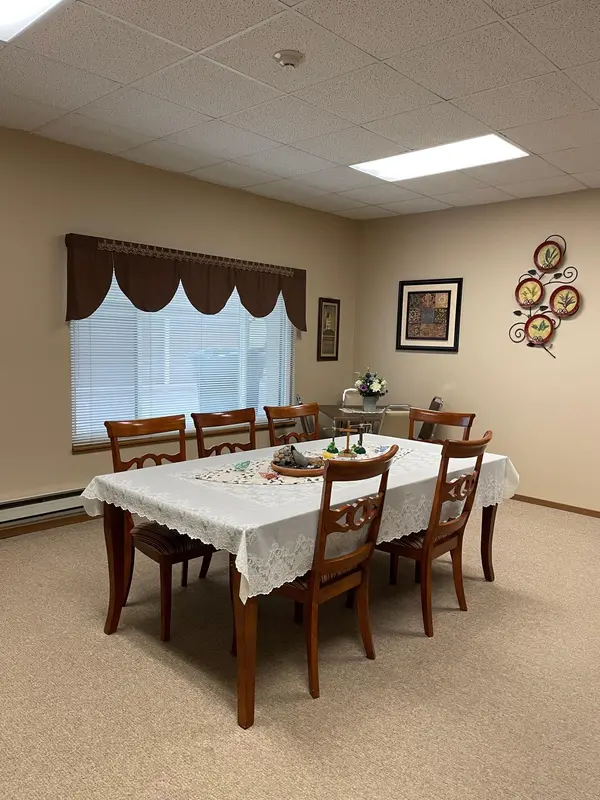 200 S Freeman AVE #206, Luverne, MN 56156
