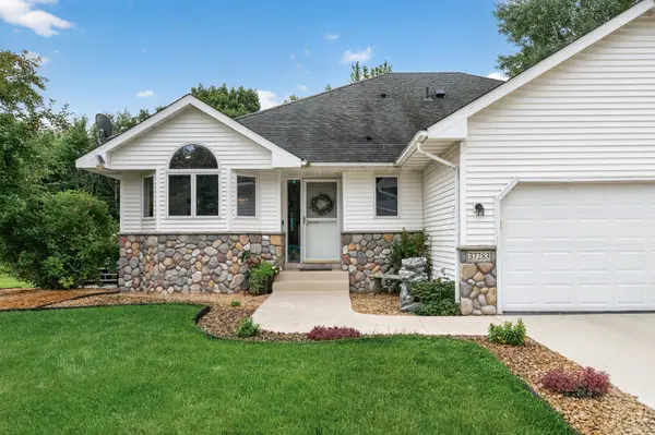 37283 Heritage WAY, North Branch, MN 55056