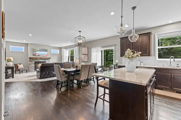 5213 Trailhead LN SE, Prior Lake, MN 55372