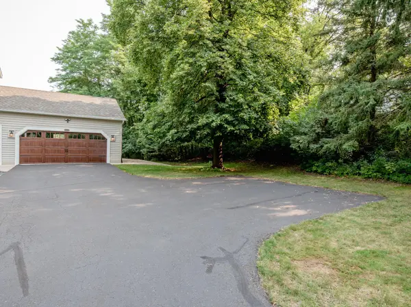 6256 Lynn WAY, Woodbury, MN 55129