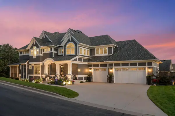 6311 Montee DR, Eden Prairie, MN 55344
