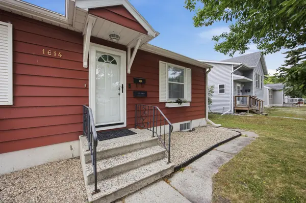 1614 9th ST N, Fargo, ND 58102