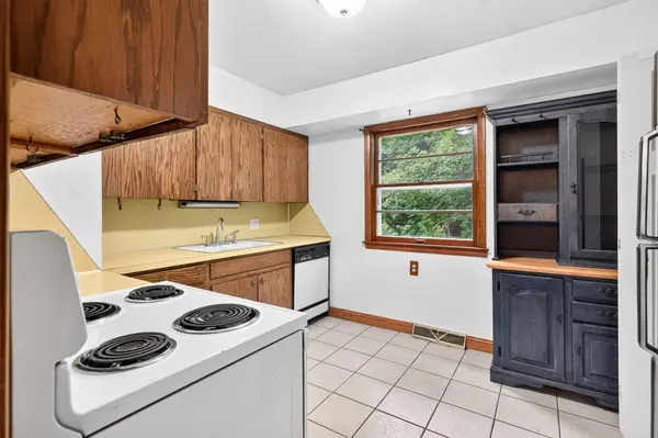 5690 Echo RD, Excelsior, MN 55331