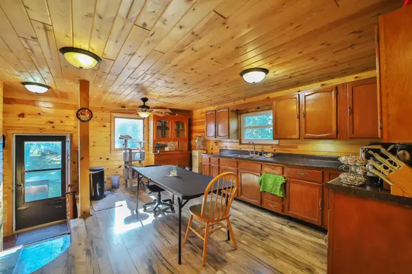 624 N 10th ST, Brainerd, MN 56401
