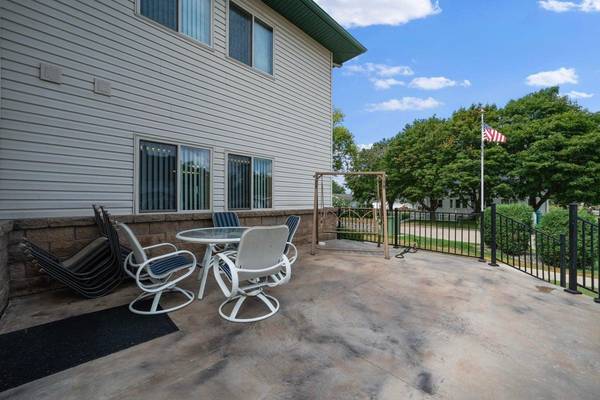 912 Hawthorne ST #104, Alexandria, MN 56308