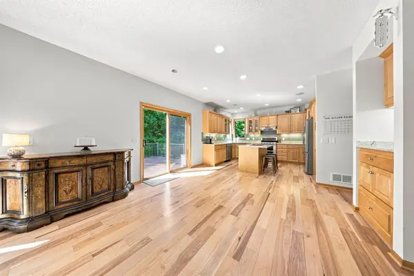 605 Knollwood DR, Hudson, WI 54016