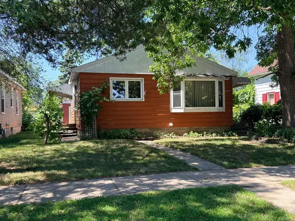 1025 11th AVE S, Saint Cloud, MN 56301