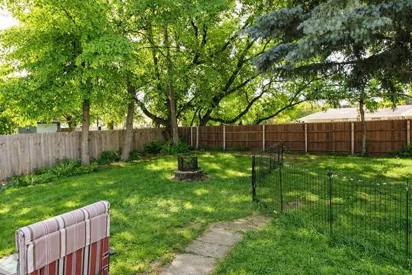420 14th ST S, Moorhead, MN 56560