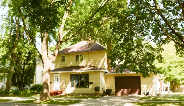 220 N 7th ST, Montevideo, MN 56265
