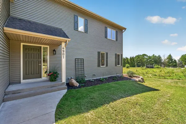 4901 E 250th ST, Elko New Market, MN 55020