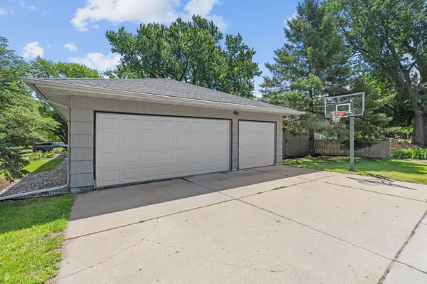 9435 W 14th ST, Saint Louis Park, MN 55426