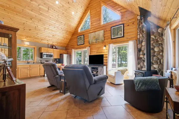 302 State 84 NW, Pine River, MN 56474