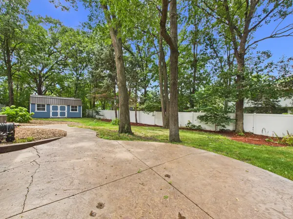 2527 Colony CIR, Saint Cloud, MN 56303