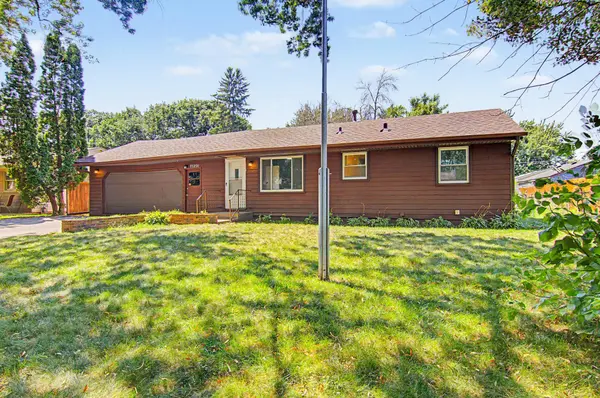 11256 President DR NE, Blaine, MN 55434