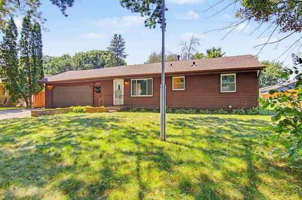 11256 President DR NE, Blaine, MN 55434