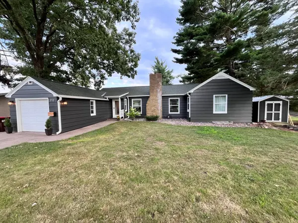 213 4th ST, Mora, MN 55051