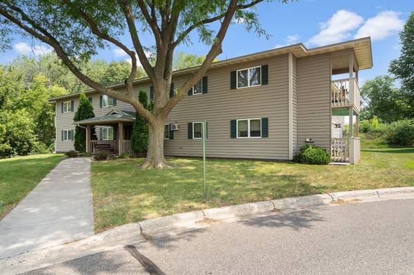 3295 80th ST E #501, Inver Grove Heights, MN 55076