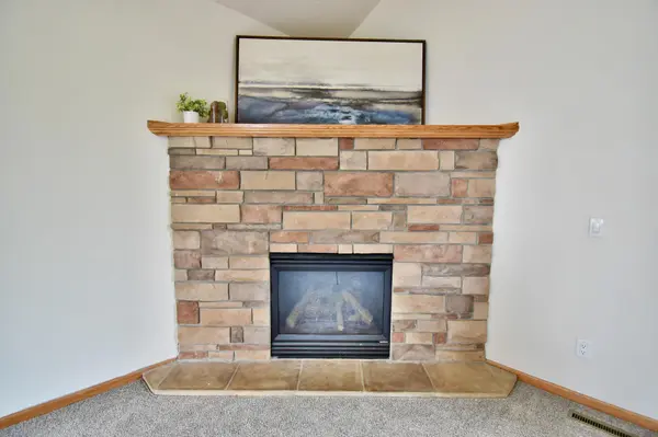 22608 Zion Pkwy NW, Oak Grove, MN 55005