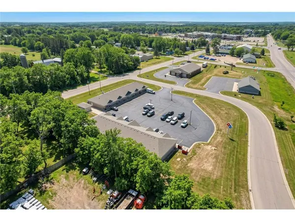 820 Howe AVE #Building B, Mora, MN 55051