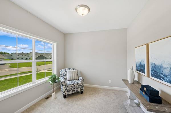 1489 Raccoon LN, New Richmond, WI 54017