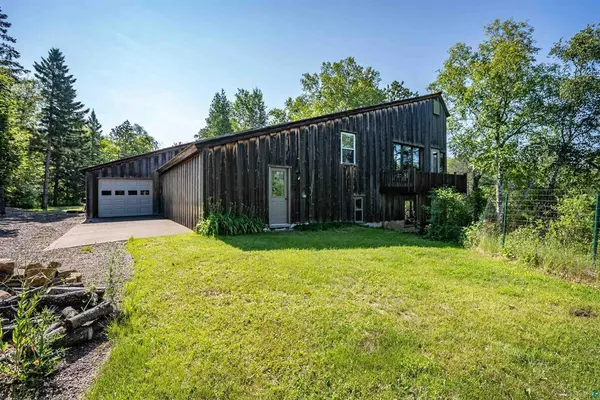 26 Saint Albans RD, Superior, WI 54880