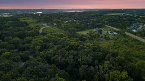 4643 Wild Canyon TRL, Woodbury, MN 55129