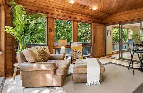 4643 Wild Canyon TRL, Woodbury, MN 55129