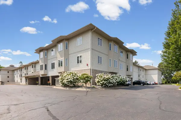 11030 Mississippi BLVD NW #325, Coon Rapids, MN 55433